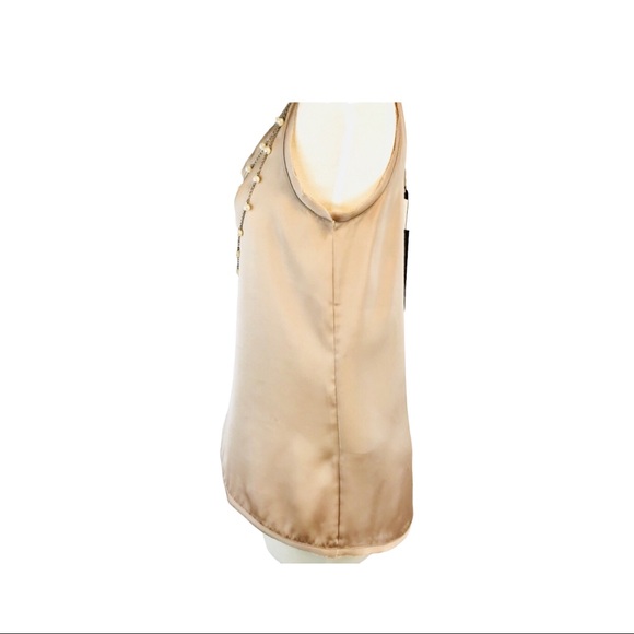Banana Republic Sleeveless Top With Removable Pearl Necklace Embellishment - Picture 5 of 7